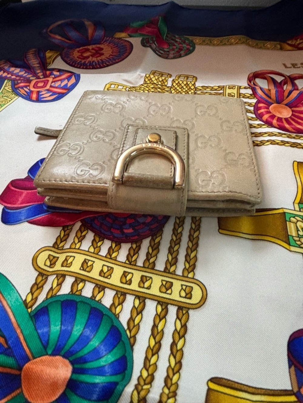 Authentic Gucci Abbey D-Ring Compact Wallet Metallic Guccissima Leather - Picture 4 of 11